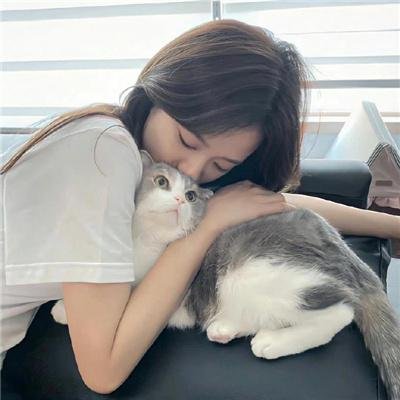 我在看著你